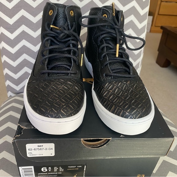 NEW! NIKE JORDAN JASMINE GG - Picture 5 of 16